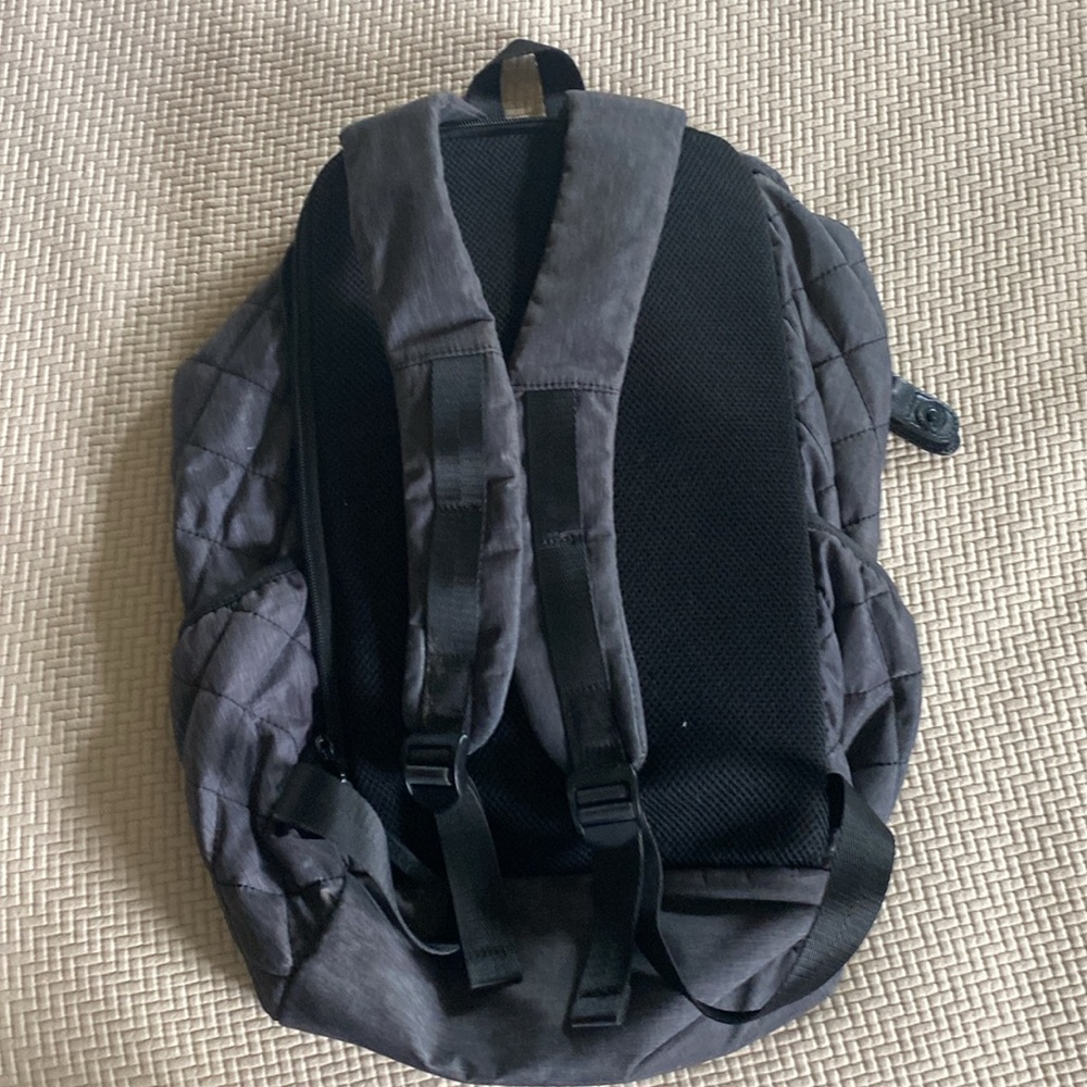 Calla backpack - Picture 3 of 3